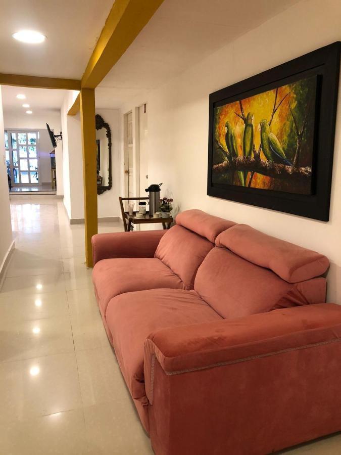 Martinica Hostel Картахена Экстерьер фото