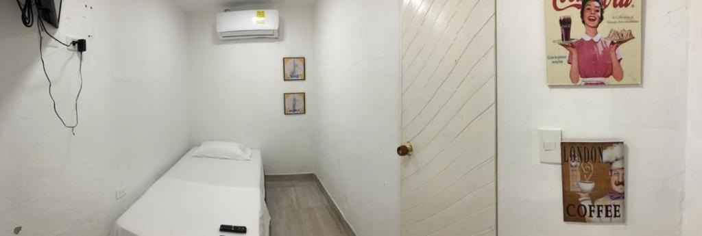 Martinica Hostel Картахена Экстерьер фото