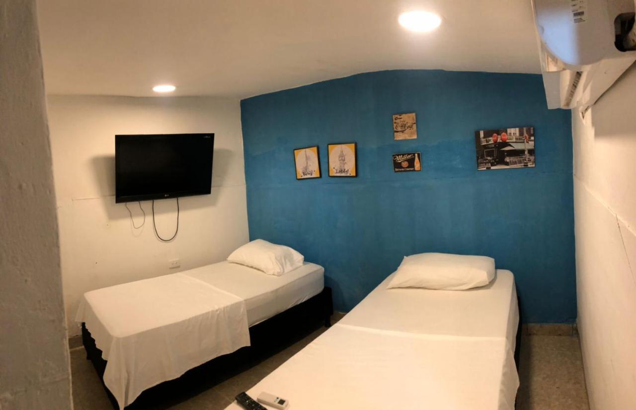 Martinica Hostel Картахена Экстерьер фото